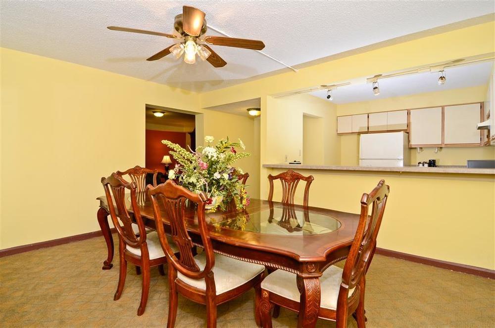 Best Western Louisville East Inn & Suites Kamer foto